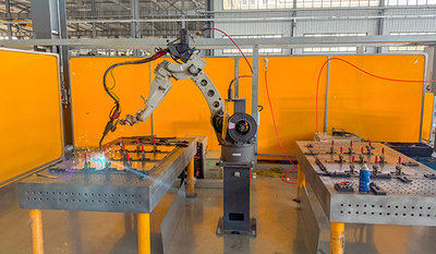 Panasonic焊接手臂